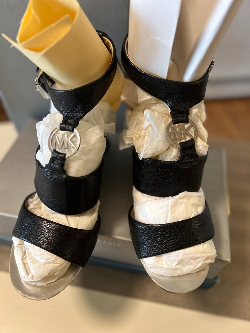 MICHAEL by Michael Kors 9.5 Black Wedge Sandal
